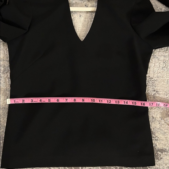 Milly Women's Bell Sleeve Black top size 2 - Picture 13 of 13